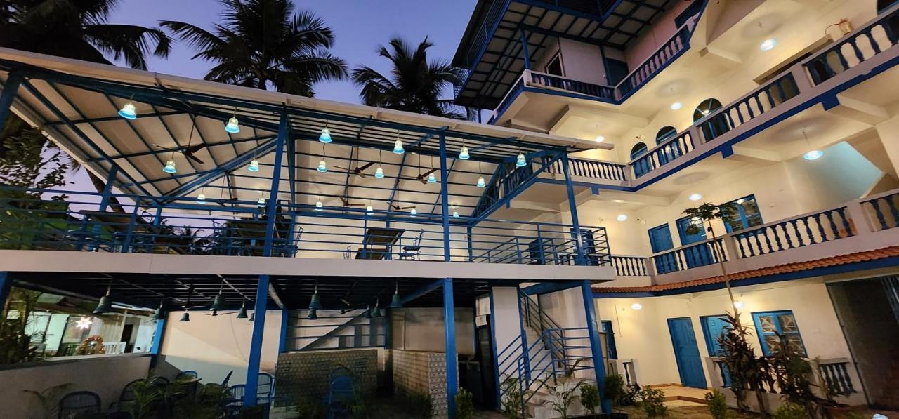 Mandrem Retreat Beach Resort กัวเก่า ภายนอก รูปภาพ