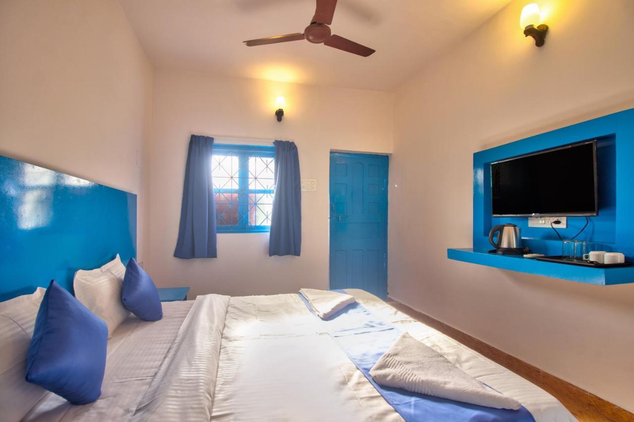 Mandrem Retreat Beach Resort กัวเก่า ภายนอก รูปภาพ