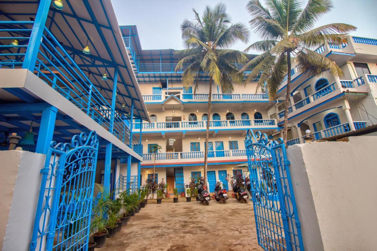 Mandrem Retreat Beach Resort กัวเก่า ภายนอก รูปภาพ