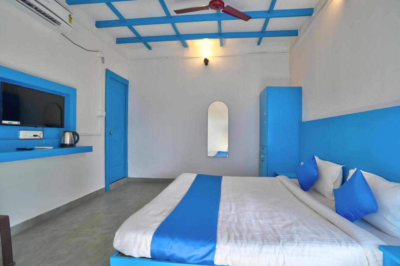 Mandrem Retreat Beach Resort กัวเก่า ภายนอก รูปภาพ