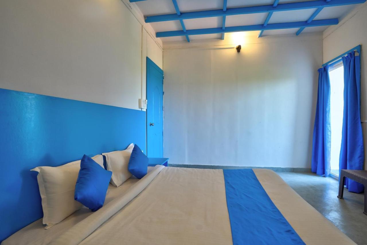 Mandrem Retreat Beach Resort กัวเก่า ภายนอก รูปภาพ